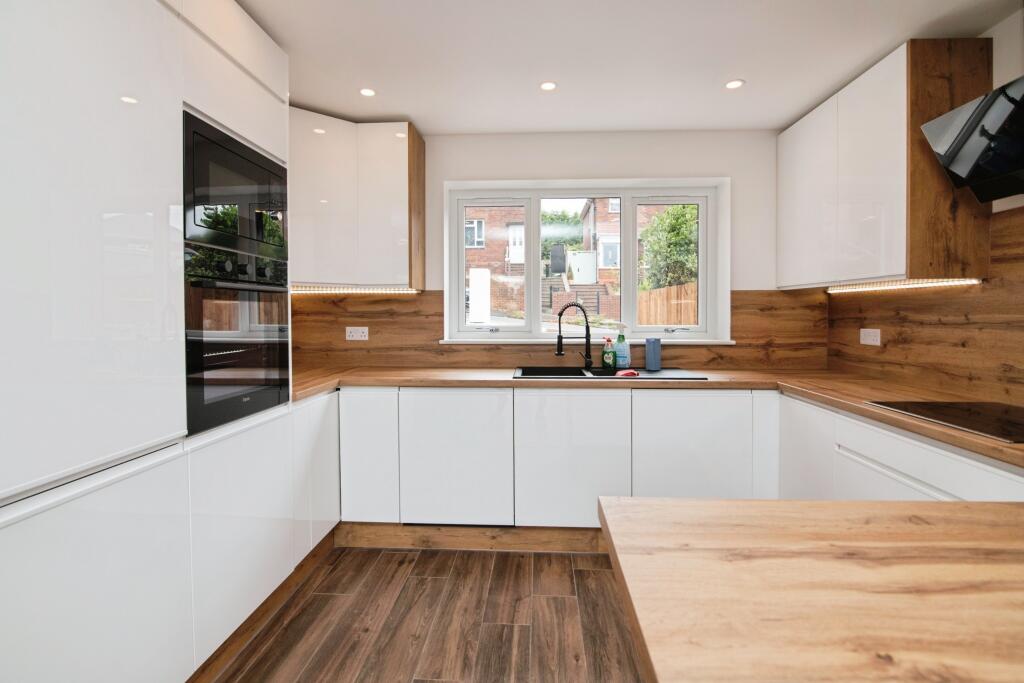 Additional image 4 of Beecher Road East, Halesowen, B63