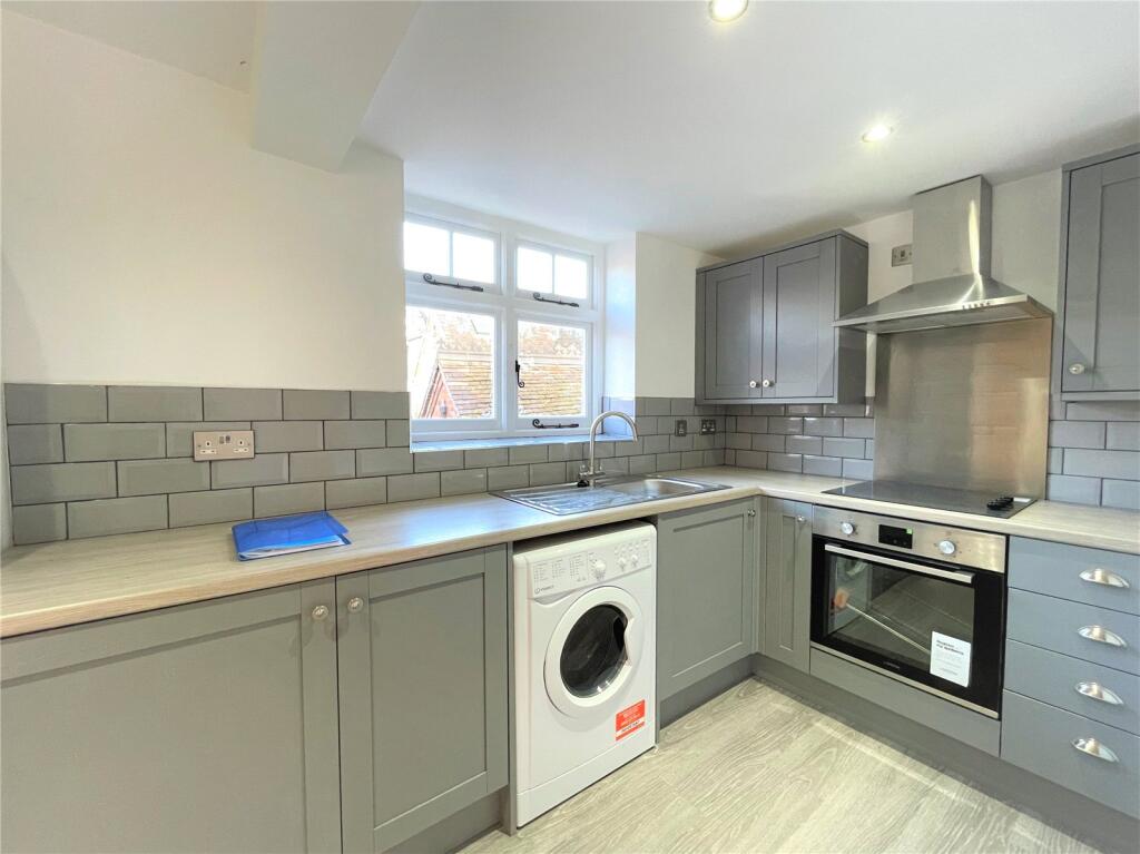 Additional image 2 of High Street, Bromsgrove, Worcestershire, B61