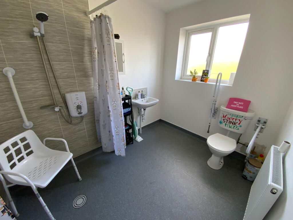 Additional image 5 of HALESOWEN, Huntingtree Road