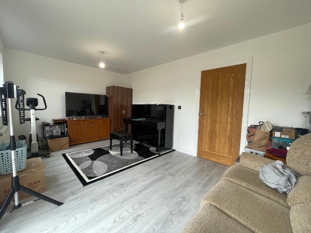 Additional image 48 of The Woodlands, Oldbury, West Midlands, B68