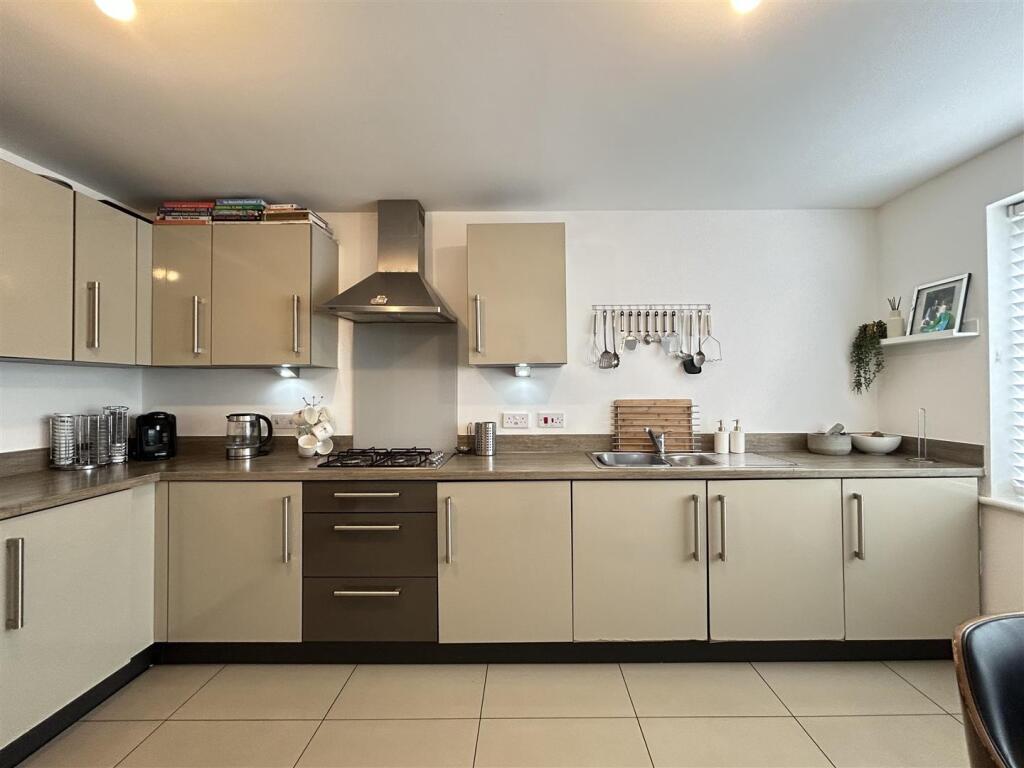 Additional image 4 of Thatchers Barn Drive, Halesowen