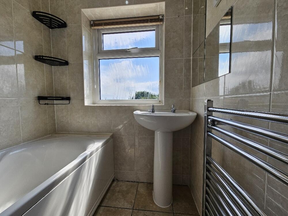 Additional image 4 of County Park Avenue, Halesowen, Birmingham B62 8SU