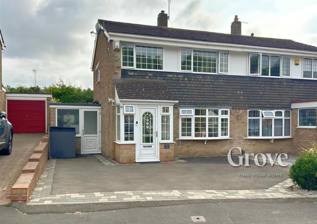 Property image for Muirfield Crescent, Tividale, Oldbury