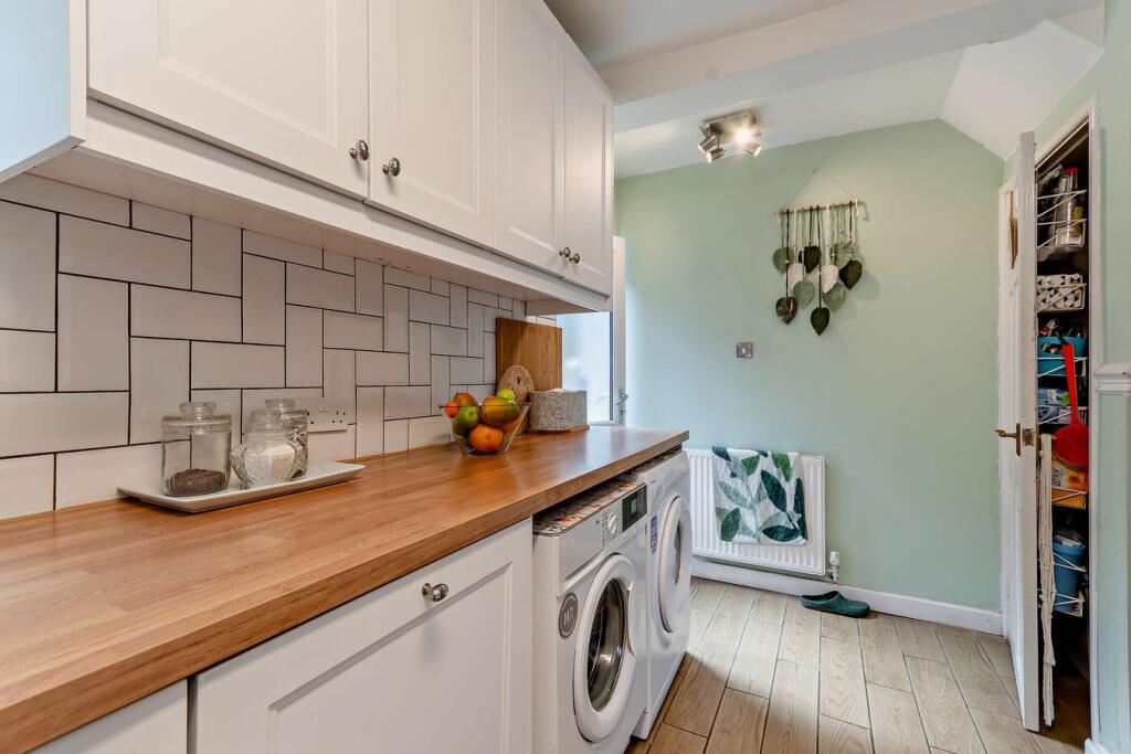 Additional image 7 of High Avenue, Cradley Heath, B64