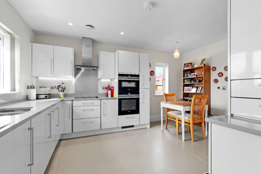 Additional image 4 of Woodland Drive, Great Alne Park, Alcester, Warwickshire, B49