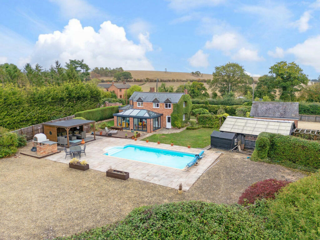 Additional image 31 of Droitwich Road Hanbury Bromsgrove, Worcestershire, B60 4DD
