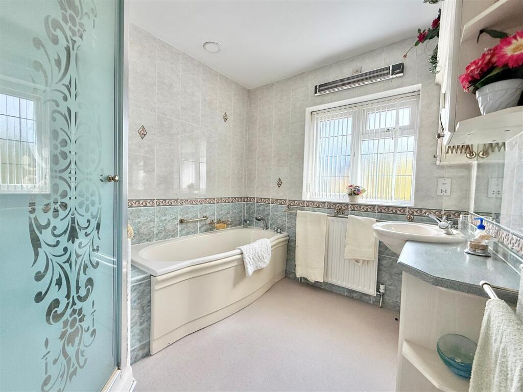 Additional image 23 of Western Avenue, Halesowen