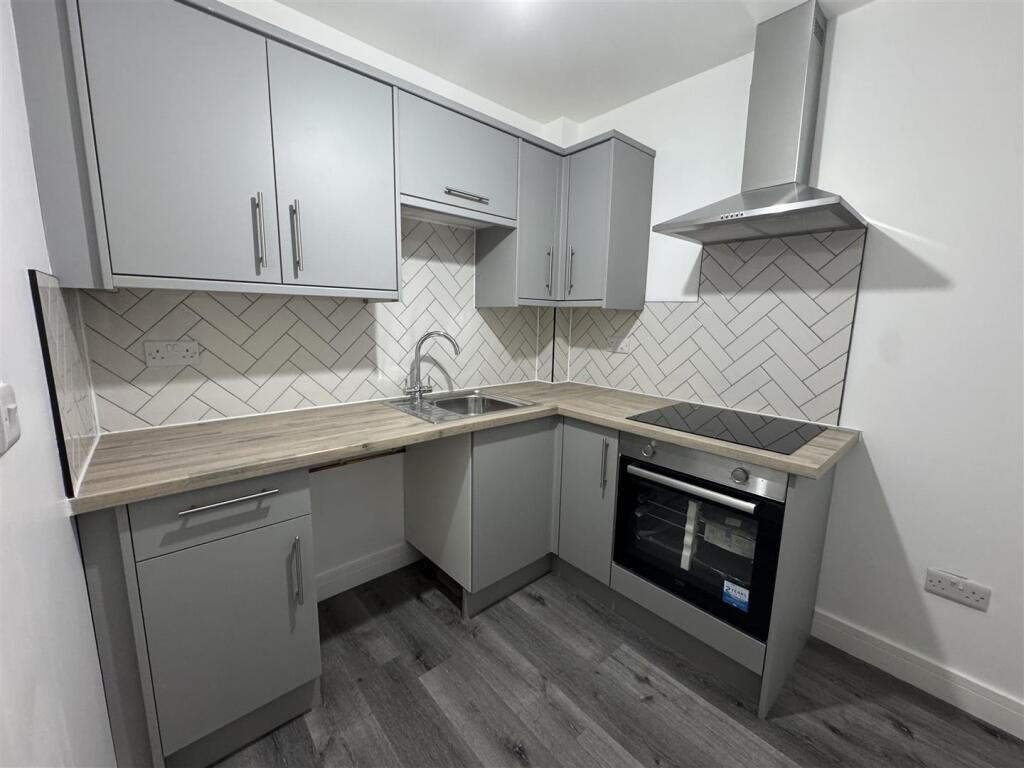 Additional image 16 of Long Lane, Rowley Regis