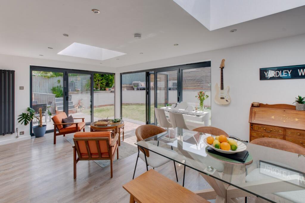 Additional image 27 of Royal Worcester Crescent, Bromsgrove, Worcestershire, B60