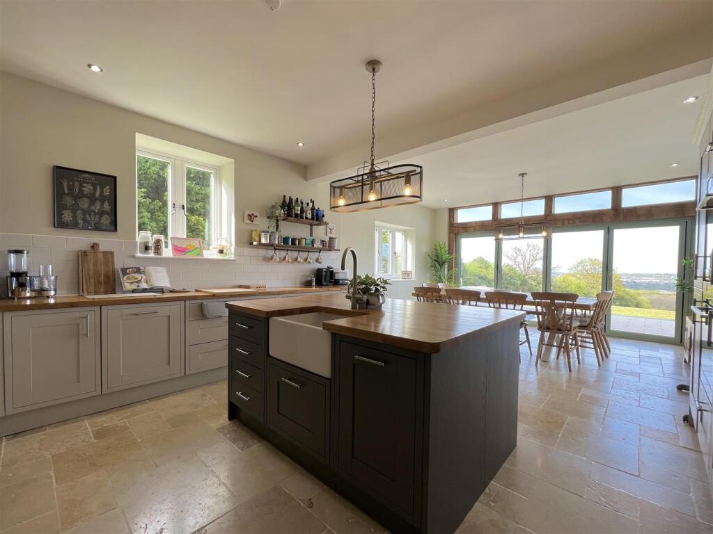 Additional image 12 of St Kenelms Road, Romsley, Halesowen