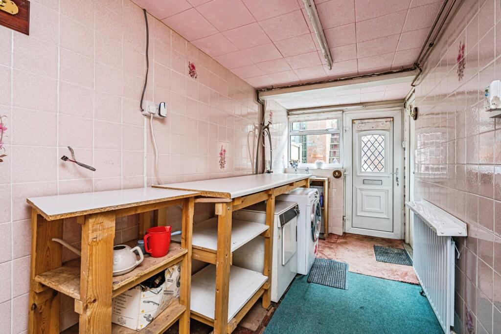 Additional image 19 of Hunnington Crescent, Halesowen, West Midlands, B63