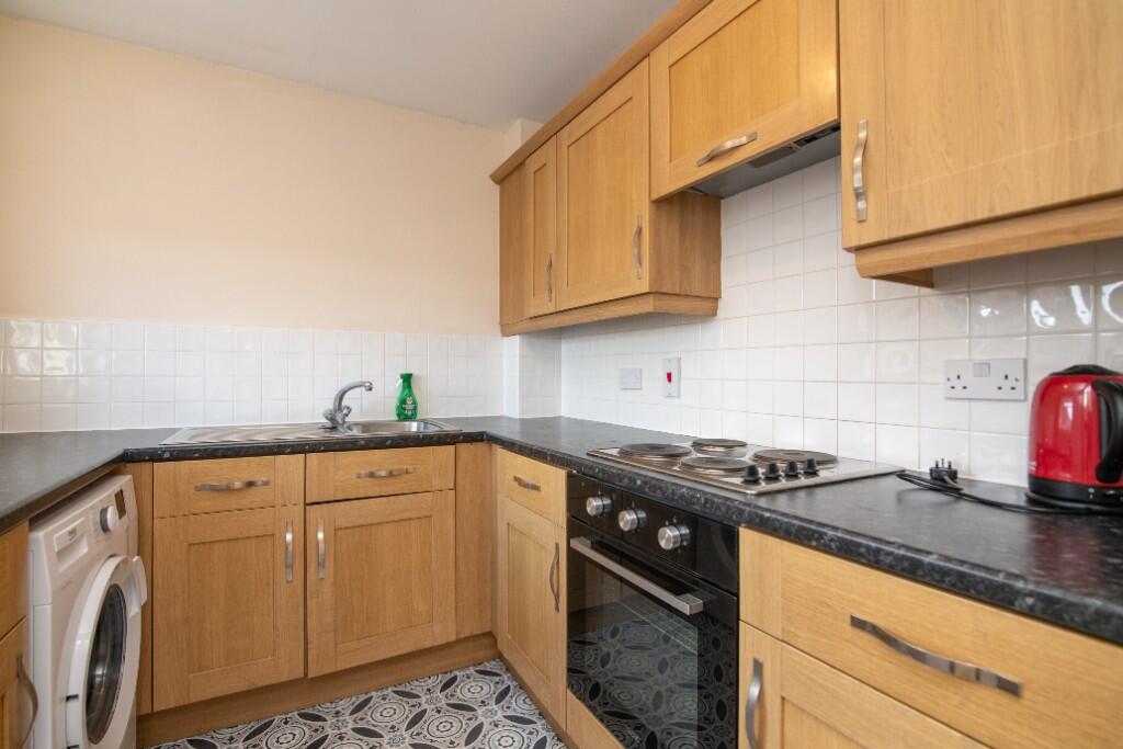 Design Close, Bromsgrove, Worcestershire, B60