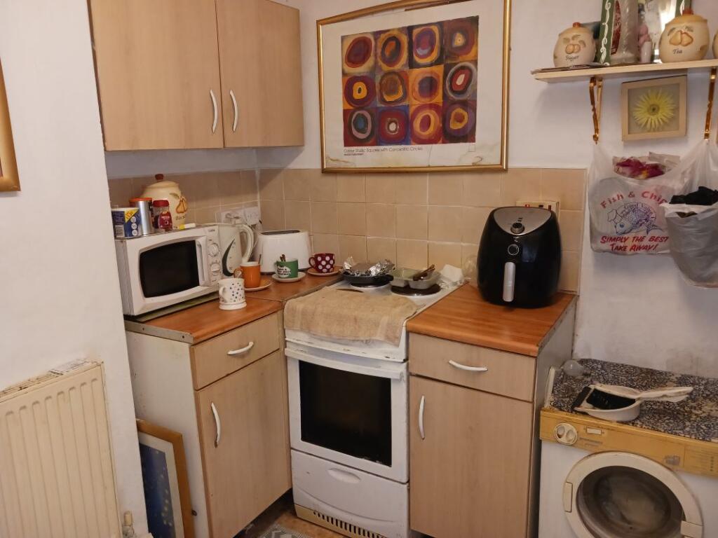 Additional image 24 of 141 Salop Road, Oldbury, West Midlands, B68 9PT