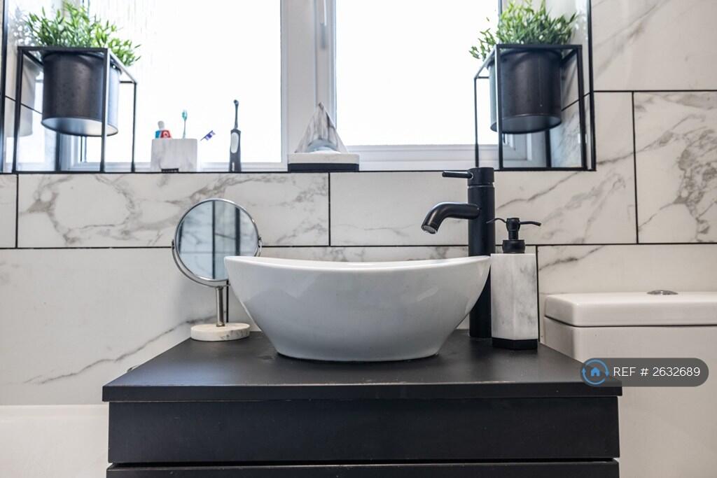 Additional image 17 of Woodrow Close, Catshill, Bromsgrove, B61