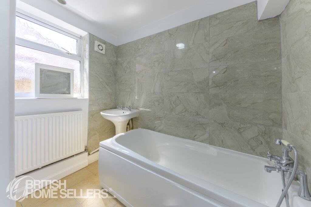 Additional image 11 of Vicarage Road, Halesowen, West Midlands, B62