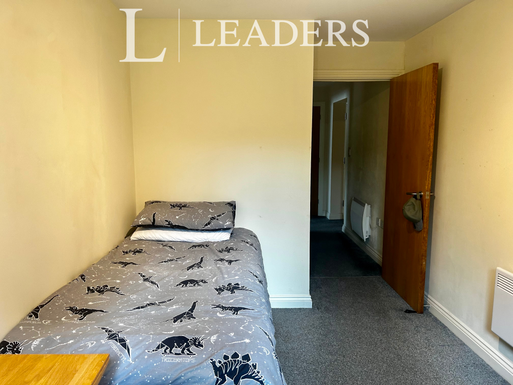 Additional image 10 of Flat 20 Quinton Court, B68