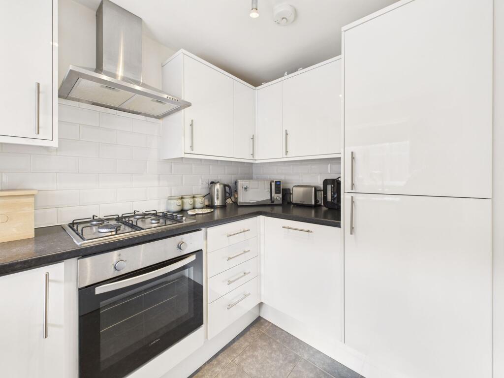 Additional image 19 of Bewell Head, Bromsgrove, B61