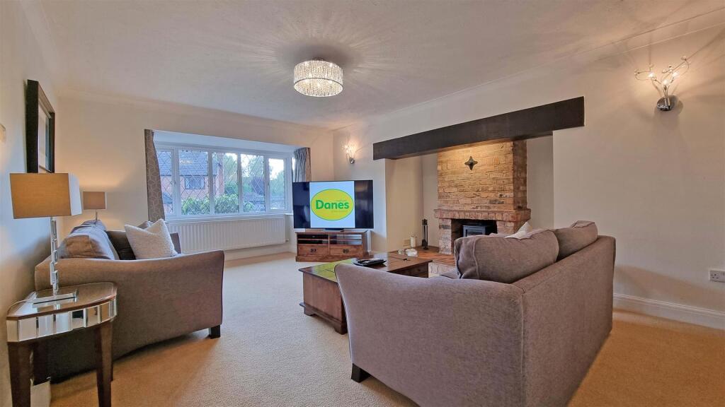 Additional image 30 of Sycamore Drive, Hollywood