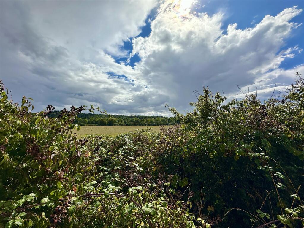 Additional image 25 of Poplar Close, Oversley Green, Alcester