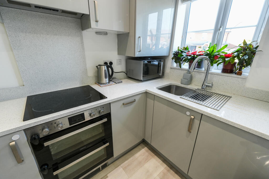 Additional image 8 of Thomson Grove, Halesowen, B62