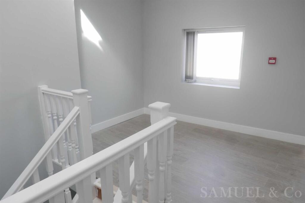 Additional image 6 of 376 High Street, West Bromwich