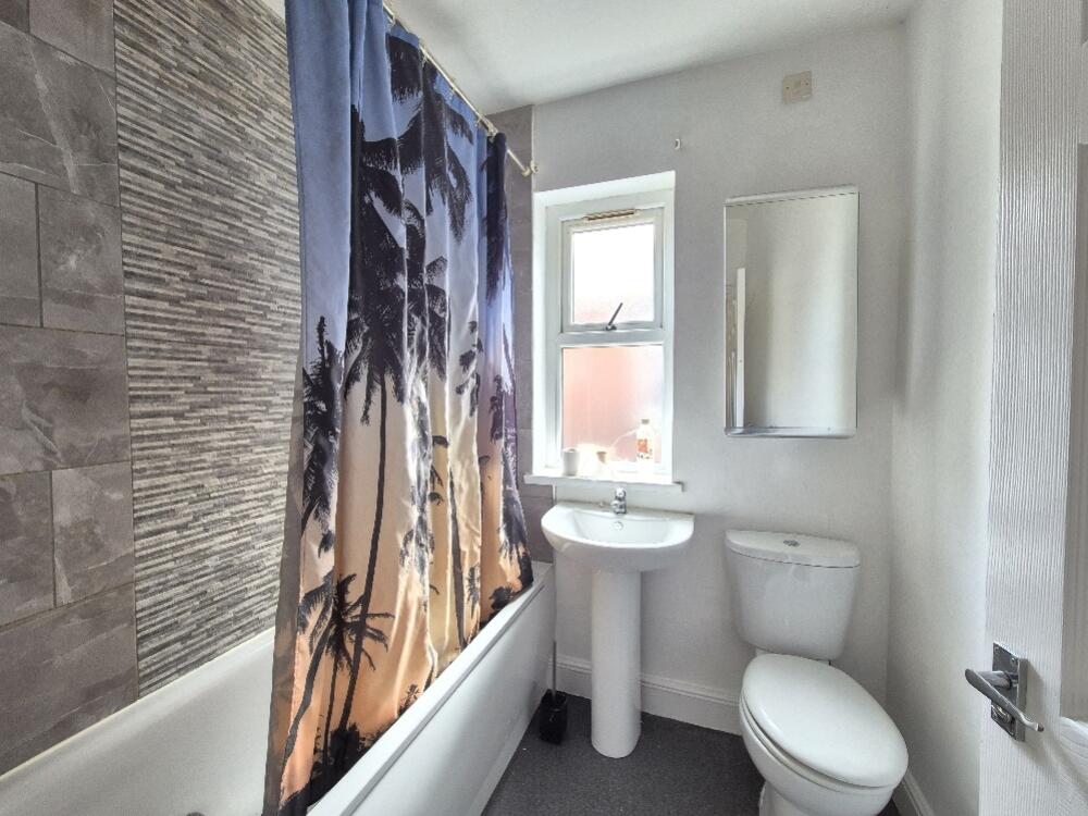 Additional image 7 of New John Street, Halesowen, West Midlands, B62