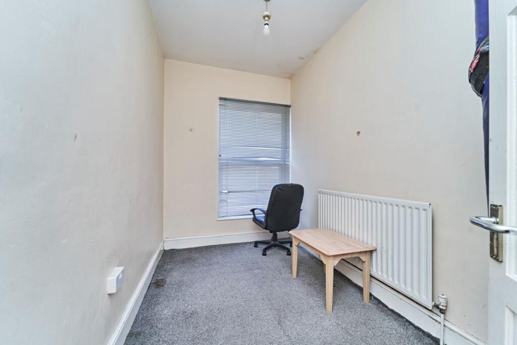 Additional image 22 of 111 Vicarage Road, Oldbury, B68 8HU