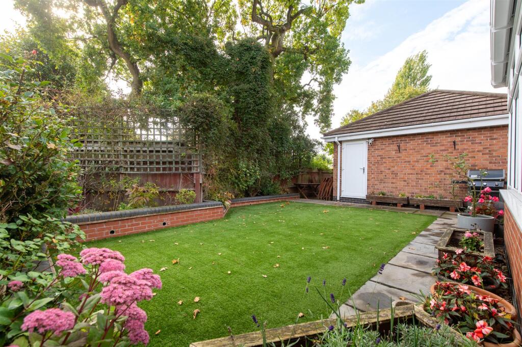 Additional image 31 of Welbeck Close, Halesowen