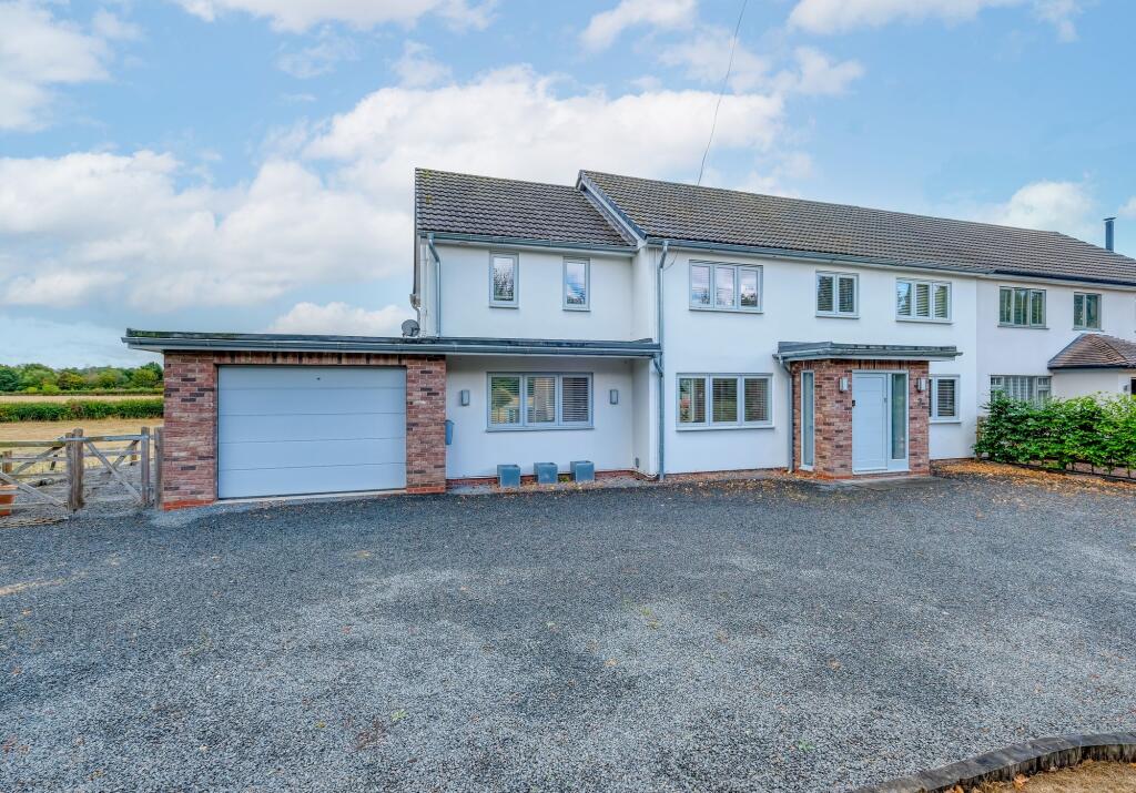 Astwood Lane, Stoke Prior, B60