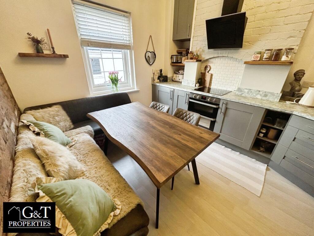 Additional image 3 of High Street, Cradley Heath