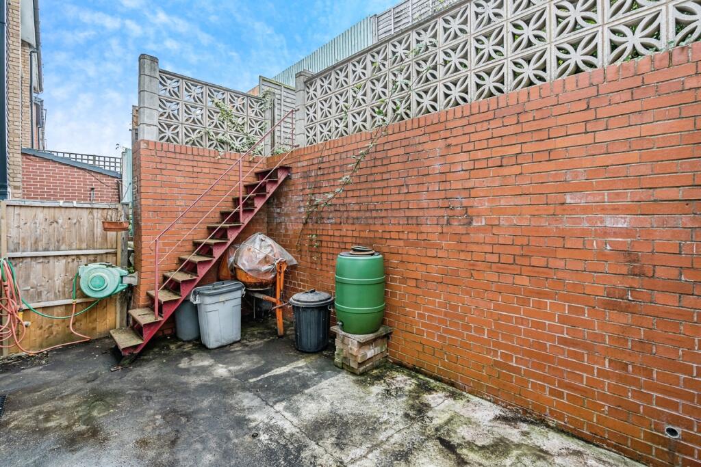 Additional image 11 of Hunnington Crescent, Halesowen, West Midlands, B63