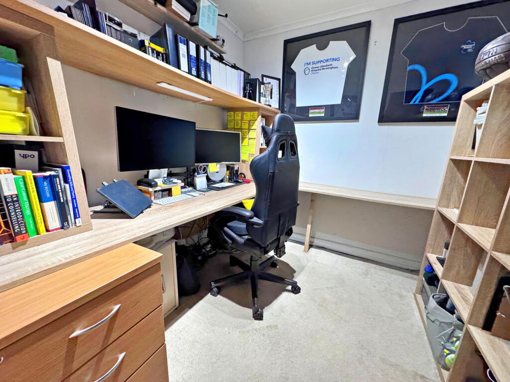 Additional image 8 of Beautifully presented three bedroom detached property - Mallen Drive, B69