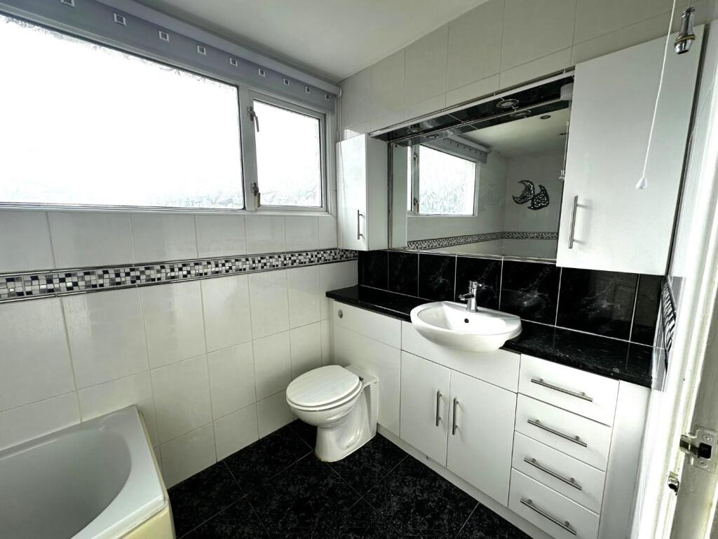 Additional image 8 of Borough Crescent, Oldbury