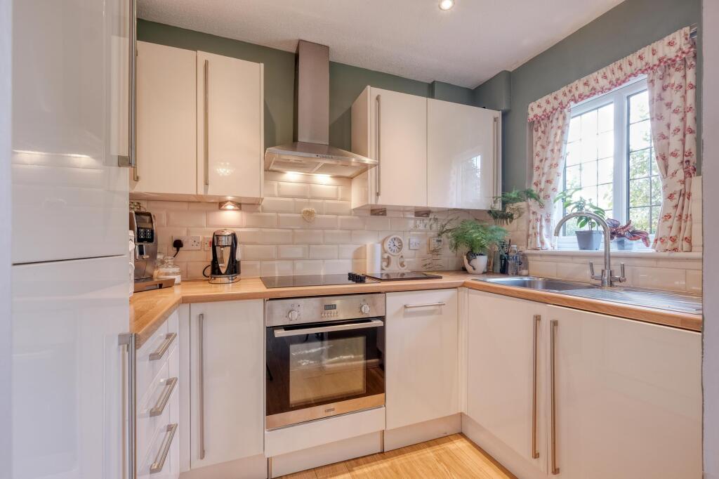 Additional image 5 of Heron Close, Alvechurch, B48