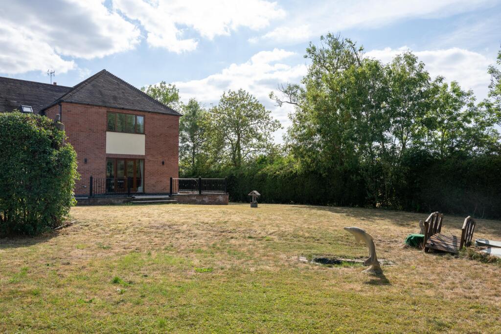 Additional image 19 of Worcester Road, Knowle Fields, Alcester, Worcestershire, B49