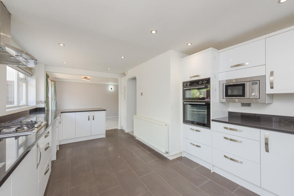 Additional image 4 of 1a Jordan Close, Sutton Coldfield, B75 6TU