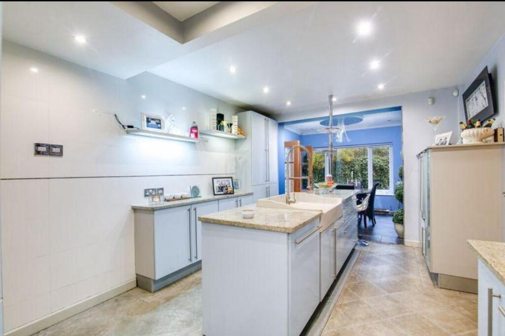 Additional image 7 of Brooks Road, Sutton Coldfield, West Midlands, B72