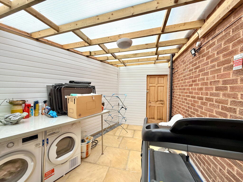 Additional image 21 of Sutherland Avenue, Shirley