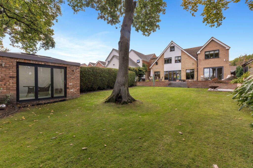 Additional image 37 of **CHAIN FREE** Woodlea Drive, Solihull