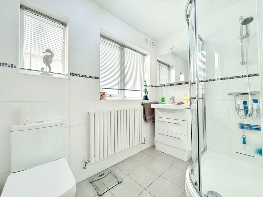 Additional image 16 of Haslucks Green Road, Shirley