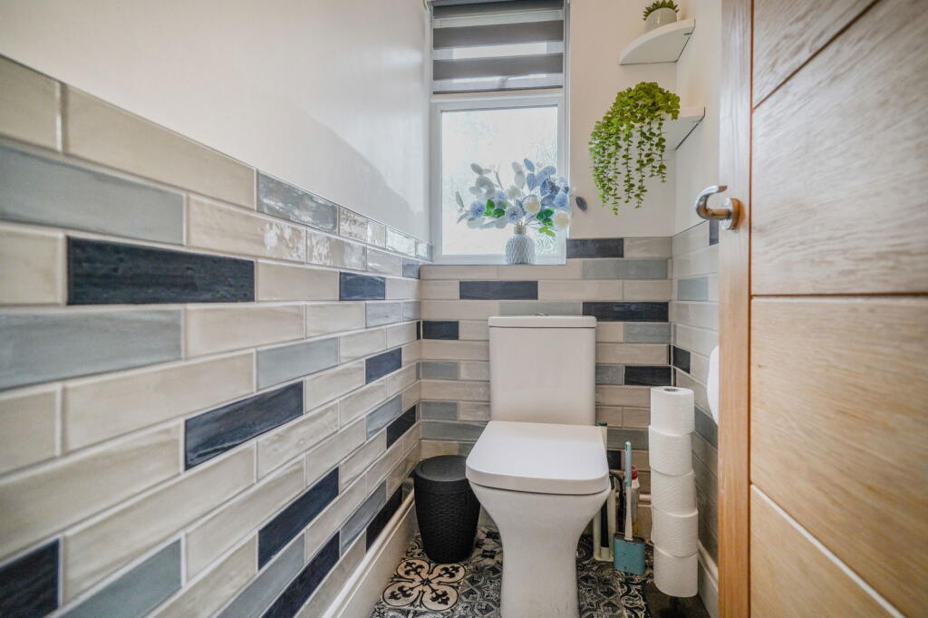 Additional image 28 of Portia Avenue, Shirley