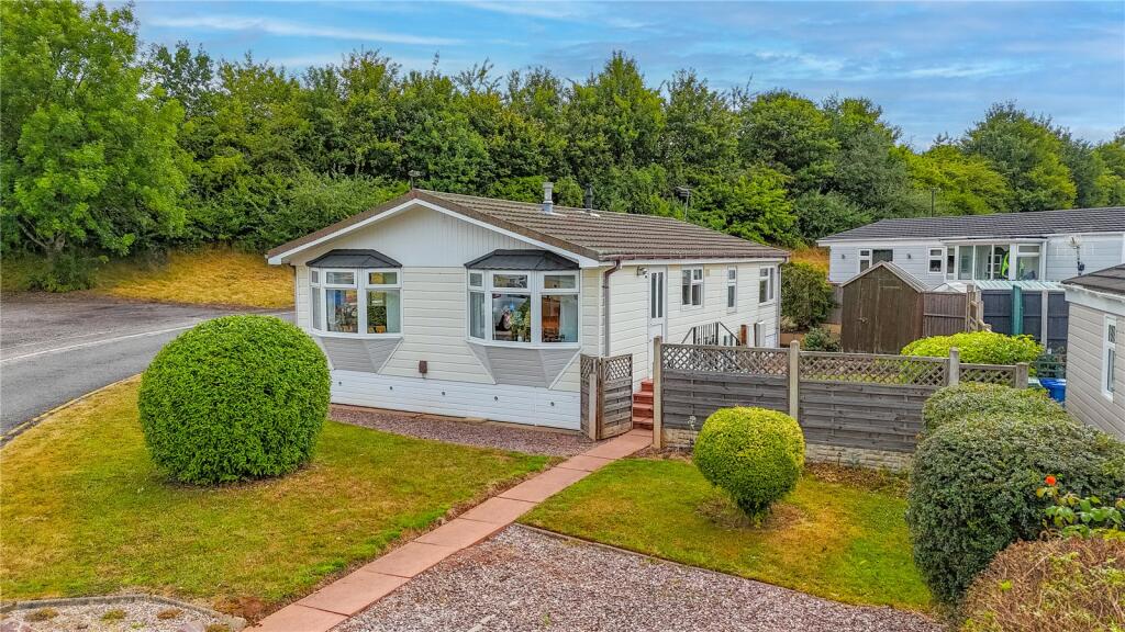 St. Christophers Drive, Tamworth, Staffordshire, B77