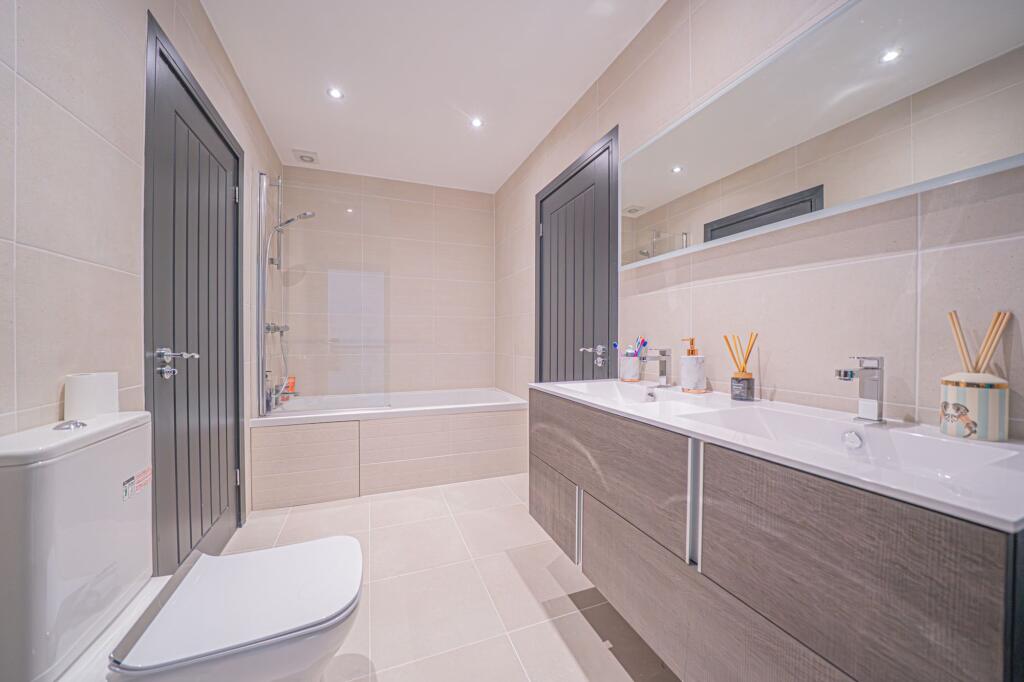 Additional image 19 of New Road, Solihull, B91