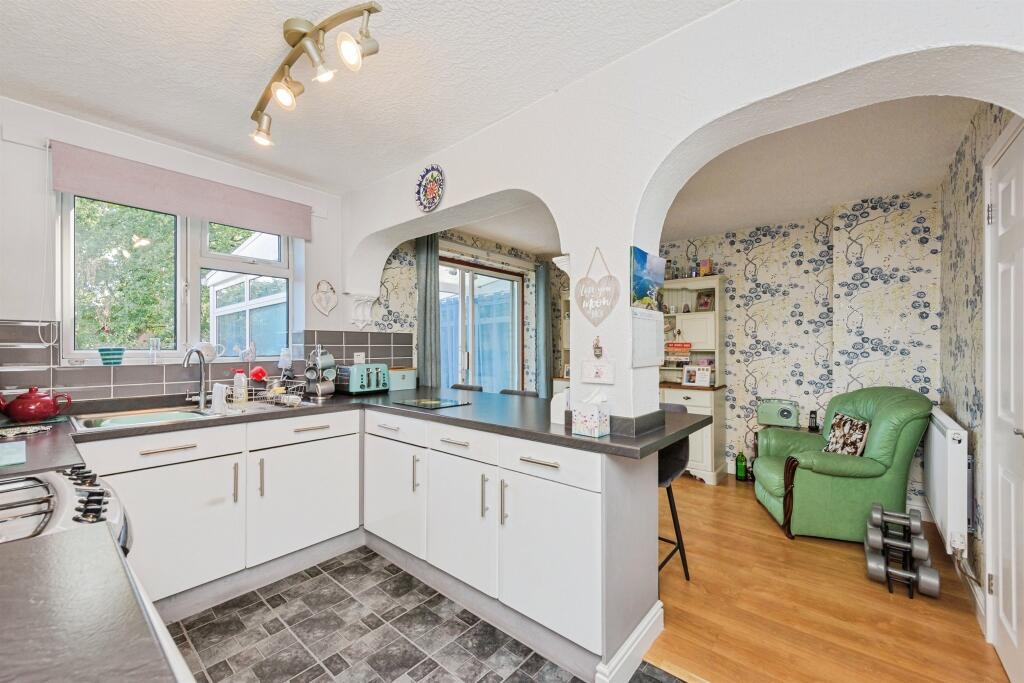 Additional image 7 of St. Andrews, Tamworth