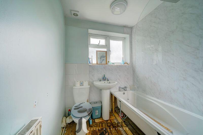 Additional image 12 of Warwick Close, Studley