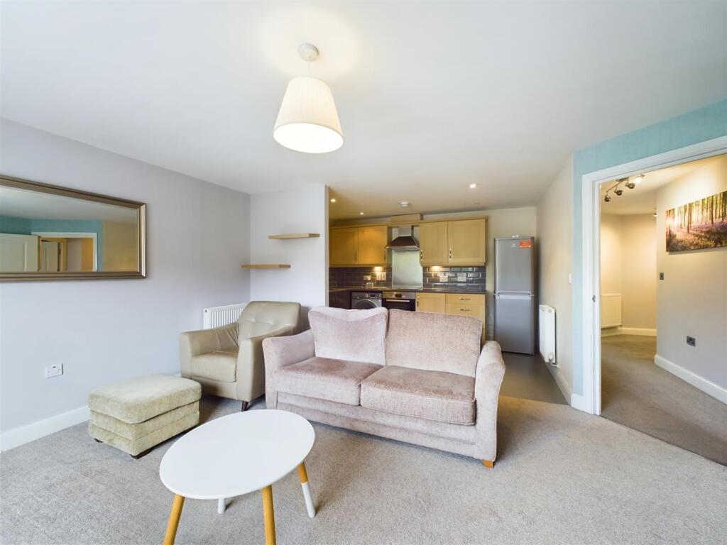 Additional image 8 of 53 Middlewood Close Solihull B91 2TZ