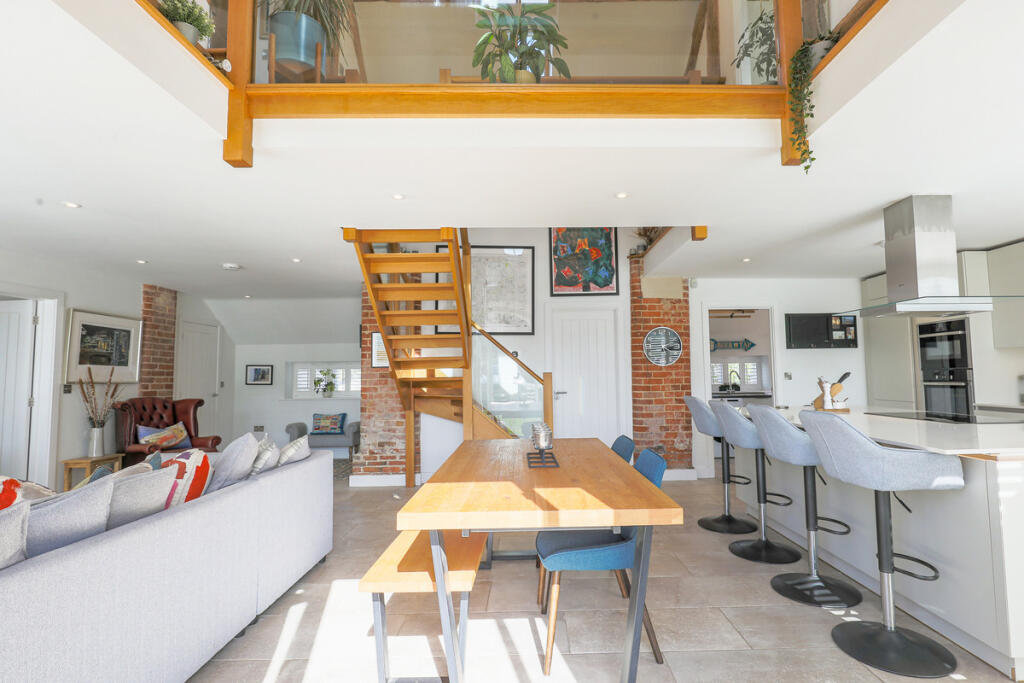 Additional image 3 of The Gallery, Henley Road, B80