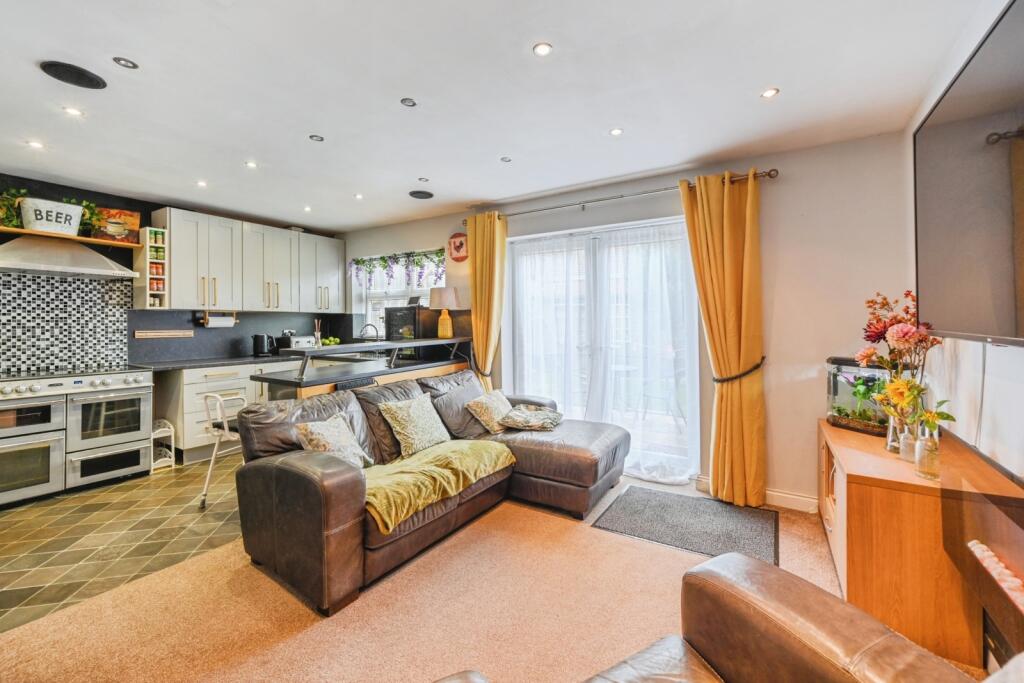 Additional image 14 of Shetland Avenue, Wilnecote, Tamworth, Staffordshire, B77