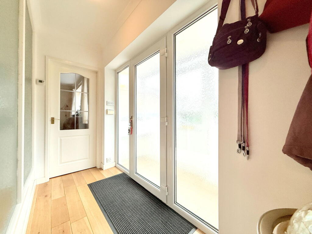 Additional image 16 of Bardon Drive, Shirley