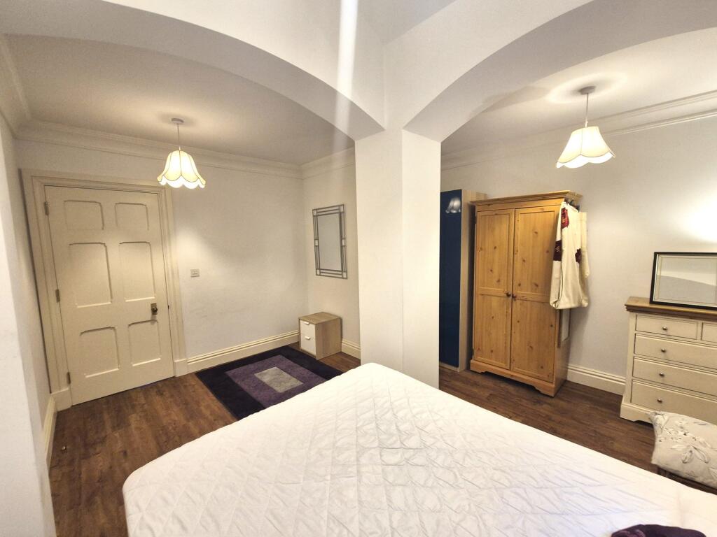 Additional image 7 of King Edwards Square, Royal Sutton Place, B73